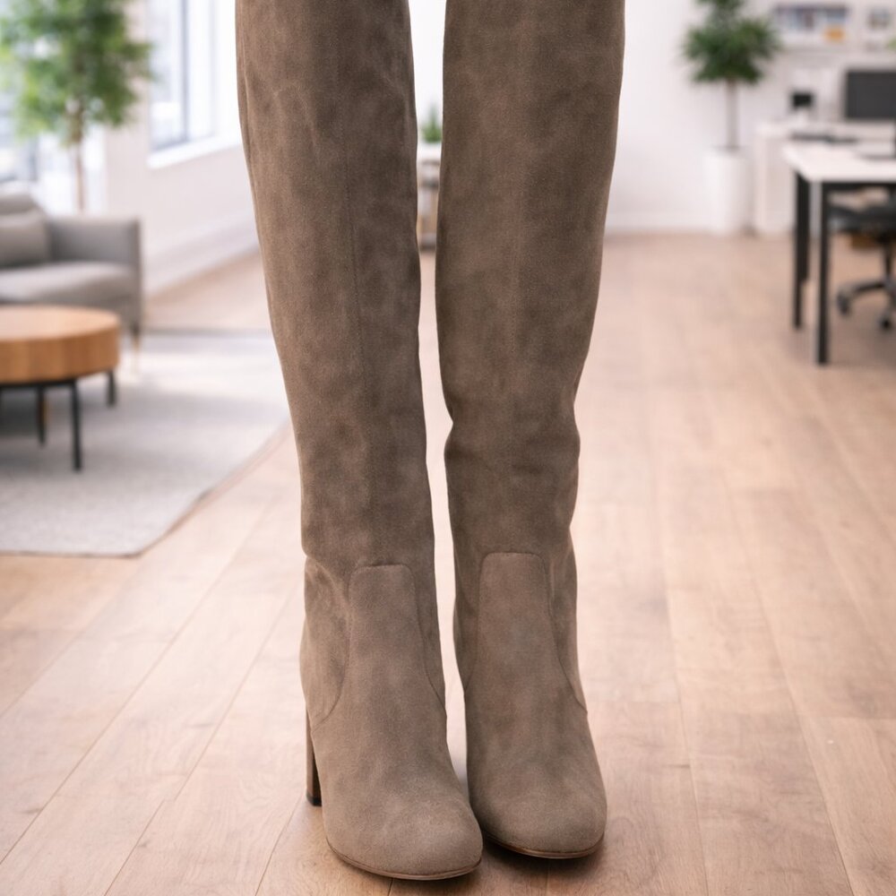 The Neutral Power Boot - Picture 5 of 5
